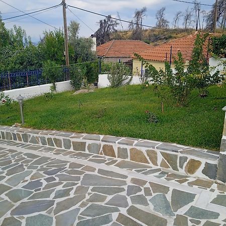 Σπίτι Στο Βουνό Αλλά Μια Ανάσα Από Τη Θάλασσα Villa Paleochori Eksteriør bilde