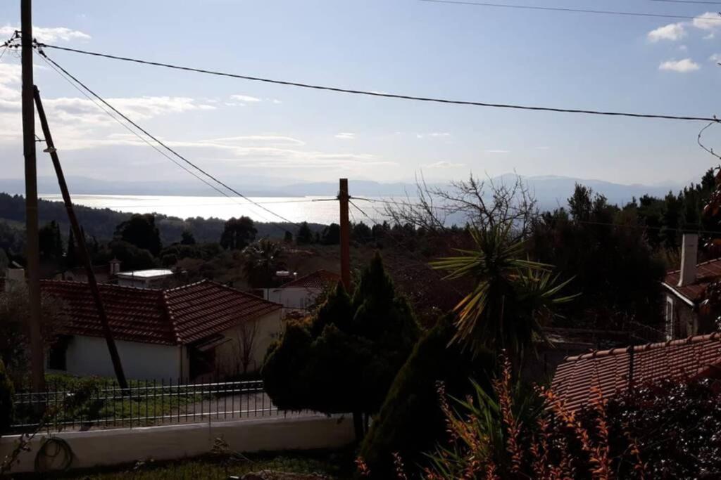 Σπίτι Στο Βουνό Αλλά Μια Ανάσα Από Τη Θάλασσα Villa Paleochori Eksteriør bilde