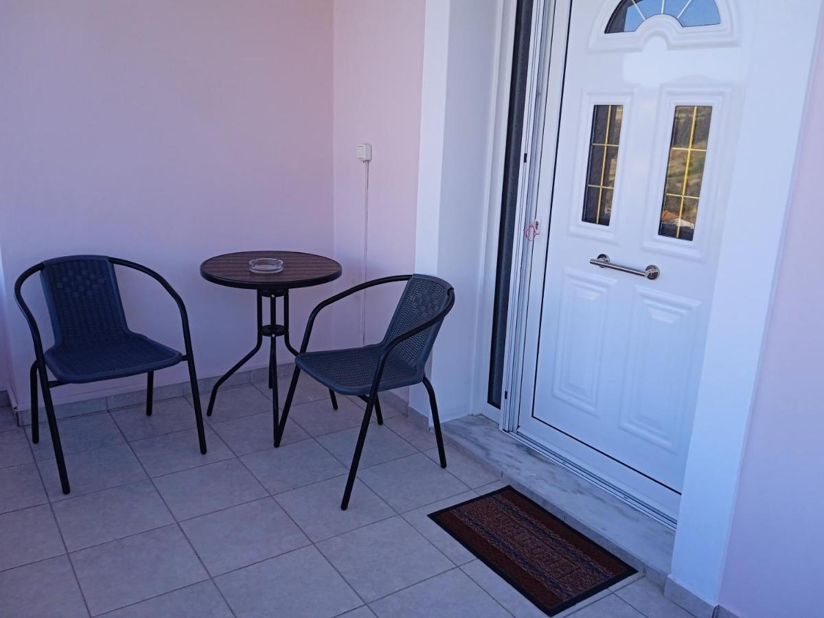 Σπίτι Στο Βουνό Αλλά Μια Ανάσα Από Τη Θάλασσα Villa Paleochori Eksteriør bilde